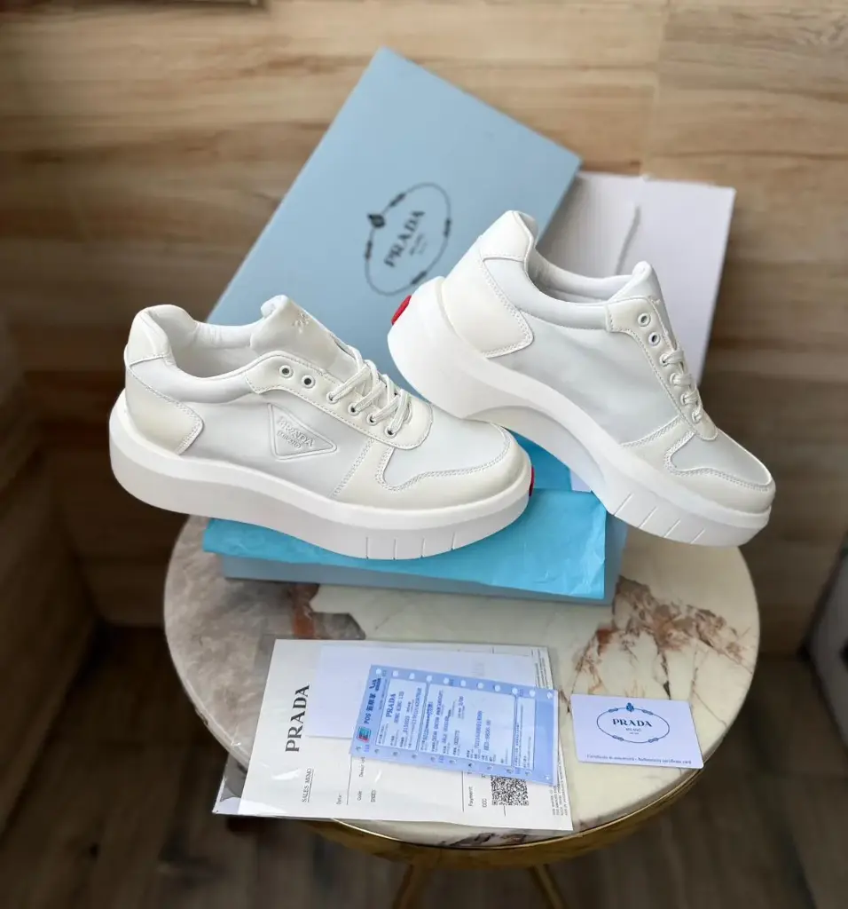 PRADA MILAN SNEAKER