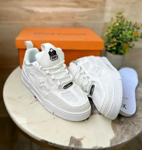 LOUIS VUITTON  SKATE TRAINERS🖤🖤