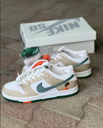 Nike SB DUNK Low Jarritos