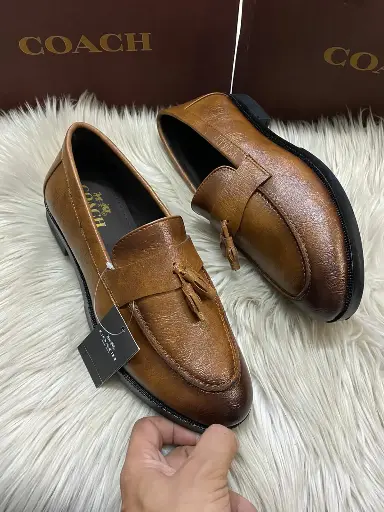 COACH LOAFER IN STOCK 😍😍 FAUX LEATHER 😍😍