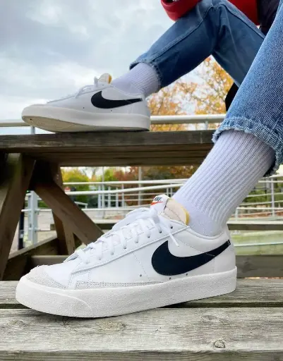 NIKE MID BLAZER 77 VINTAGE WHITE LOW