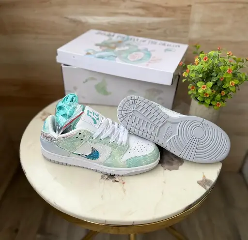 NIKE SB DUNK CHINESE